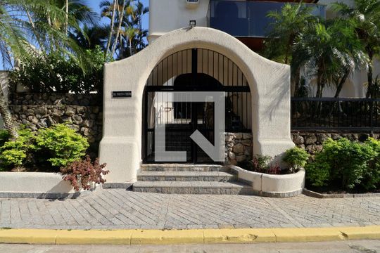 Fachada de apartamento para alugar com 4 quartos, 400m² em Balneario Cidade Atlantica, Guarujá