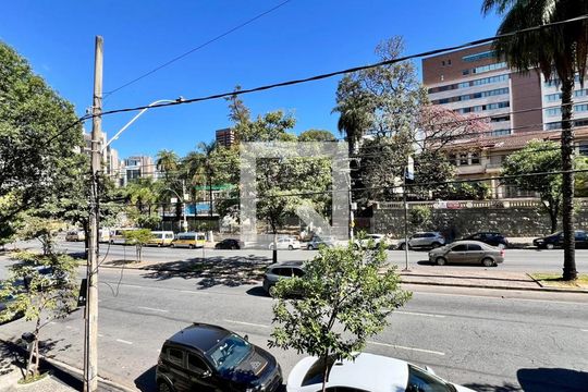 Vista Sala de apartamento para alugar com 4 quartos, 320m² em Lourdes, Belo Horizonte