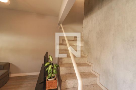Sala de casa de condomínio à venda com 3 quartos, 130m² em Vila Mafalda, Jundiaí