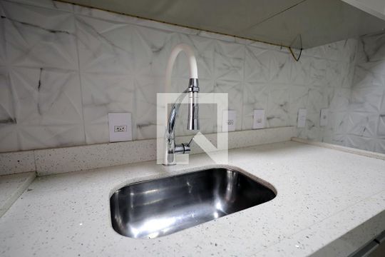 Cozinha e Área de Serviço de apartamento à venda com 2 quartos, 50m² em Cidade São Jorge, Santo André