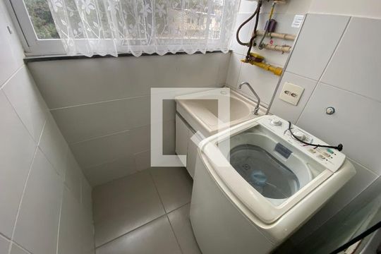 Área de Serviço de apartamento para alugar com 2 quartos, 50m² em Jacarepaguá, Rio de Janeiro
