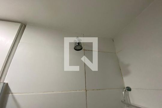 Banheiro Social de apartamento para alugar com 2 quartos, 50m² em Jacarepaguá, Rio de Janeiro