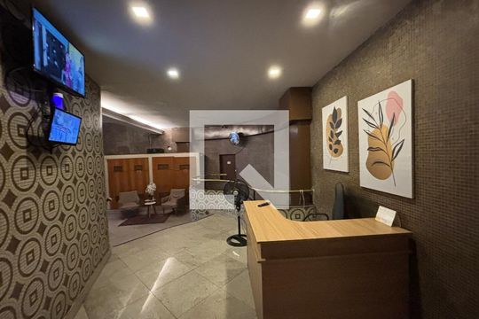 Portaria de apartamento para alugar com 4 quartos, 130m² em Copacabana, Rio de Janeiro