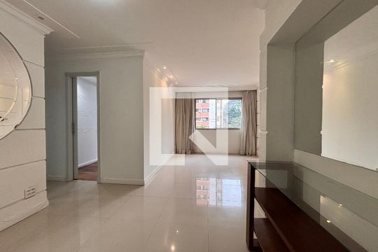 Apartamento à venda com 2 quartos, 80m² em Indianópolis, São Paulo
