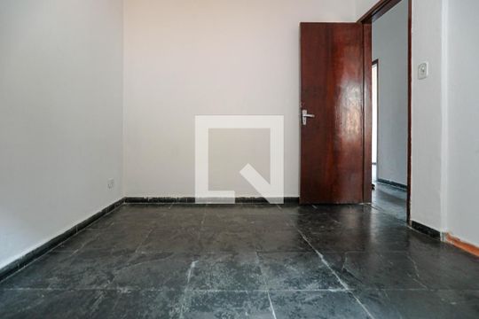 Quarto 3 de casa para alugar com 3 quartos, 100m² em Jardim Universo, Mogi das Cruzes