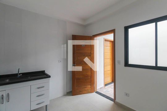 Sala/Cozinha de apartamento para alugar com 2 quartos, 35m² em Vila Charlote, São Paulo
