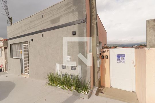 Fachada de casa à venda com 8 quartos, 190m² em Vila Loyola, Jundiaí