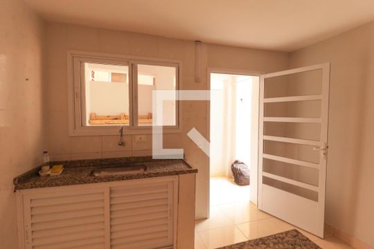 Cozinha de casa à venda com 8 quartos, 190m² em Vila Loyola, Jundiaí