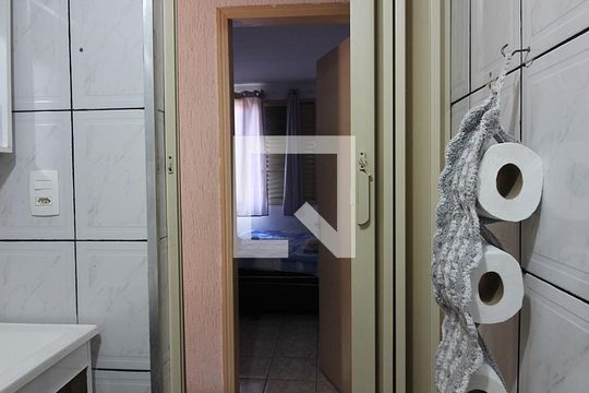 Banheiro Social de apartamento à venda com 2 quartos, 50m² em Vila Alves Dias, São Bernardo do Campo