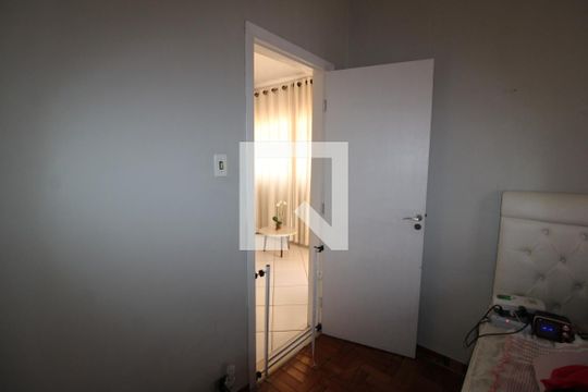 Casa 1 - Quarto 1 de casa à venda com 4 quartos, 120m² em Vila Santa Maria, São Paulo