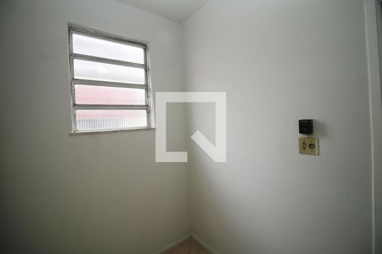 Quarto de Serviço de apartamento para alugar com 3 quartos, 72m² em Irajá, Rio de Janeiro