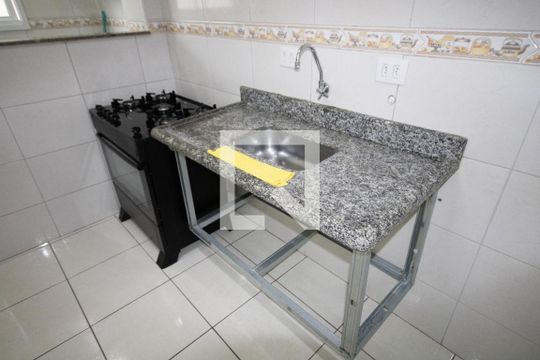 Cozinha de apartamento para alugar com 1 quarto, 59m² em Aviação, Praia Grande