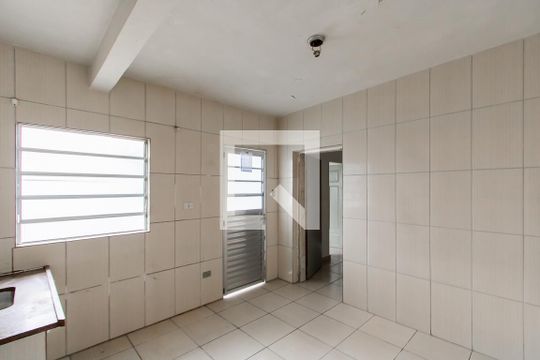 Cozinha de casa para alugar com 2 quartos, 70m² em Jardim Jaú (zona Leste), São Paulo