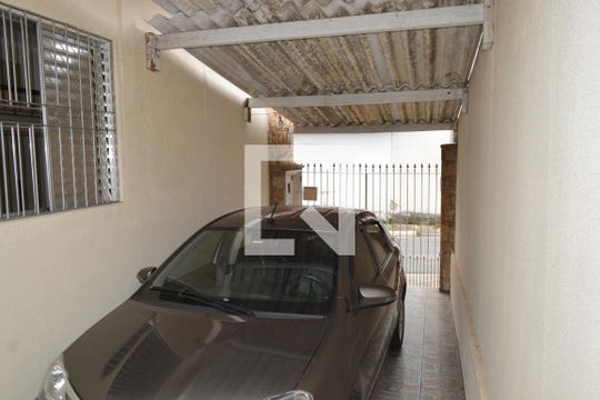 Garagem de casa à venda com 3 quartos, 180m² em Ipiranga, São Paulo