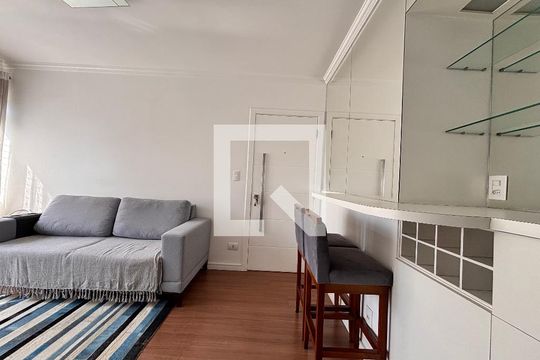 Sala de apartamento para alugar com 2 quartos, 70m² em Itaim Bibi, São Paulo