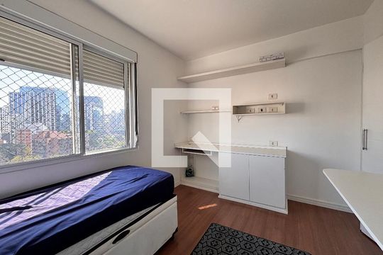 Quarto 2 de apartamento para alugar com 2 quartos, 70m² em Itaim Bibi, São Paulo