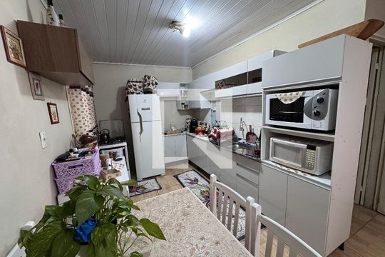 Cozinha de casa à venda com 3 quartos, 160m² em Campina, São Leopoldo