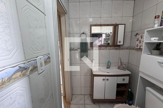 Banheiro Social 2 de casa à venda com 3 quartos, 160m² em Campina, São Leopoldo
