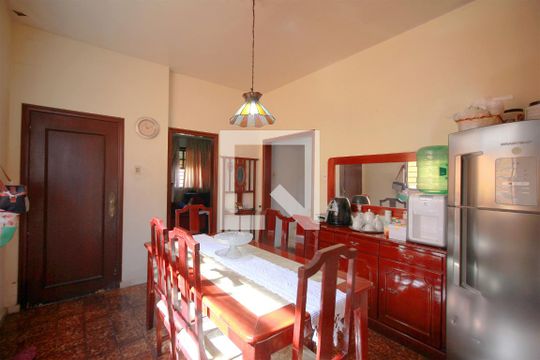 Sala de Jantar de casa à venda com 4 quartos, 320m² em Nova Floresta, Belo Horizonte