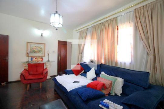 Sala de casa à venda com 4 quartos, 320m² em Nova Floresta, Belo Horizonte