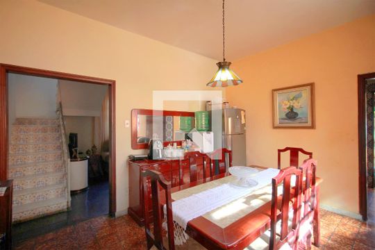 Sala de Jantar de casa à venda com 4 quartos, 320m² em Nova Floresta, Belo Horizonte