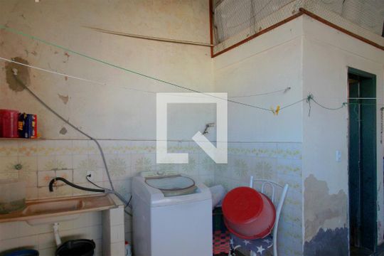Área de Serviço de casa à venda com 4 quartos, 320m² em Nova Floresta, Belo Horizonte