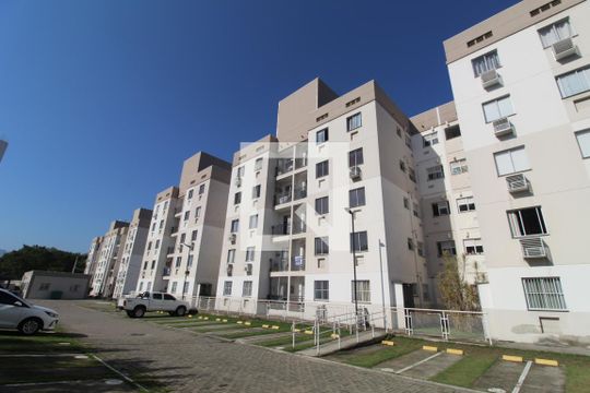 Fachada de apartamento à venda com 2 quartos, 46m² em Taquara, Rio de Janeiro