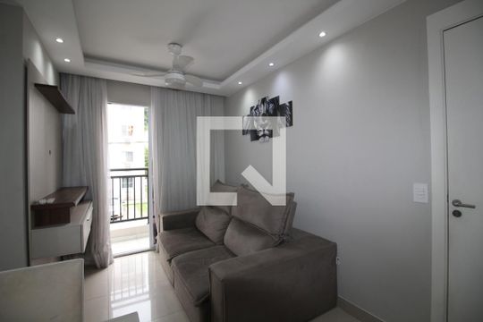 Sala de apartamento à venda com 2 quartos, 46m² em Taquara, Rio de Janeiro