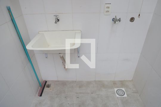 Área de Serviço de kitnet/studio para alugar com 1 quarto, 95m² em Nova Suiça, Goiânia