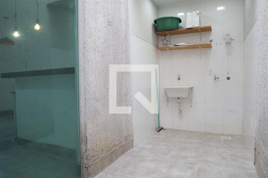 Área de Serviço de kitnet/studio para alugar com 1 quarto, 95m² em Nova Suiça, Goiânia