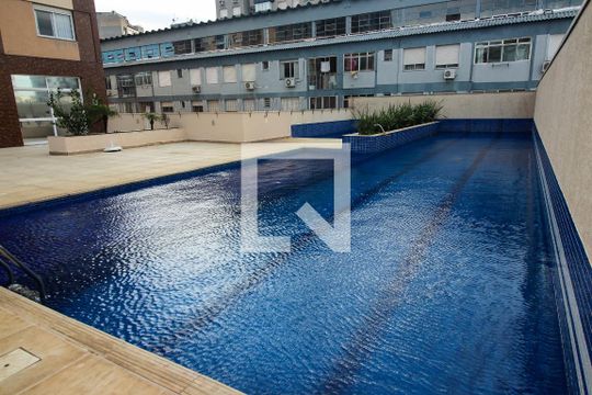 Área comum - Piscina de apartamento à venda com 3 quartos, 83m² em Santana, Porto Alegre