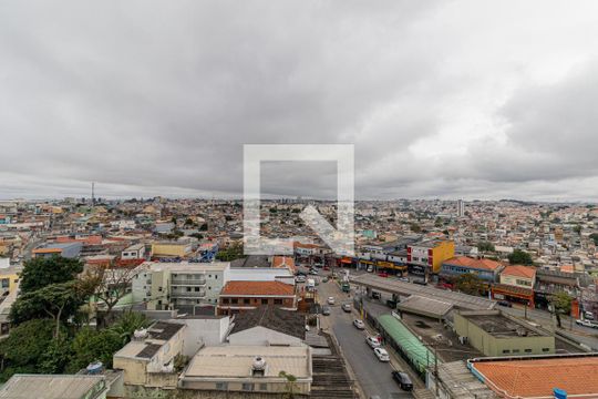 Vista Quarto 2 de apartamento para alugar com 2 quartos, 40m² em Vila Nhocuné, São Paulo