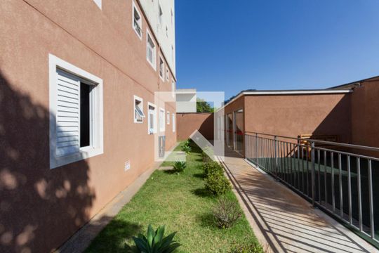 Área Comum de apartamento para alugar com 2 quartos, 40m² em Vila Nhocuné, São Paulo