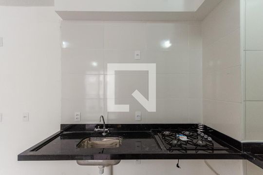 Cozinha de apartamento para alugar com 2 quartos, 38m² em Vila Pirituba, São Paulo