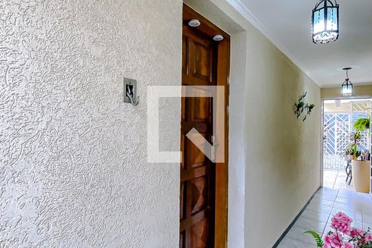 Área externa de casa à venda com 2 quartos, 95m² em Quarta Parada, São Paulo