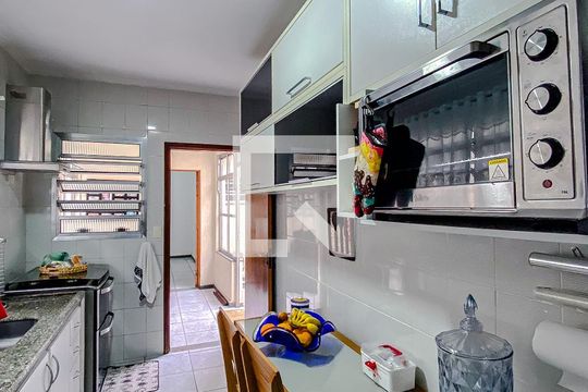 Cozinha de casa à venda com 2 quartos, 95m² em Quarta Parada, São Paulo