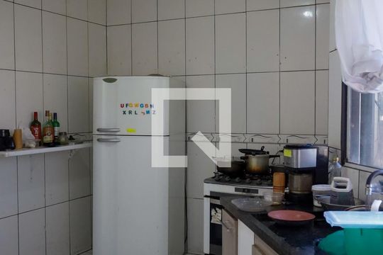 Cozinha de casa à venda com 2 quartos, 130m² em Cipava, Osasco