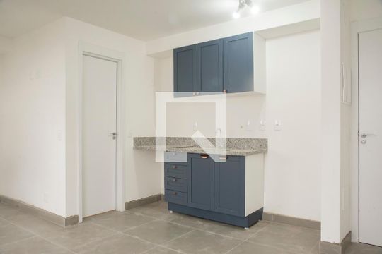Cozinha de kitnet/studio à venda com 1 quarto, 25m² em Vila da Saúde, São Paulo