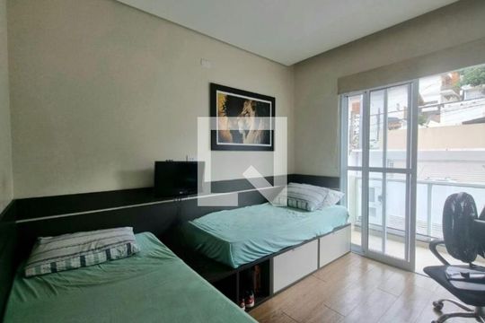 Quarto de casa à venda com 4 quartos, 340m² em Vila da Saúde, São Paulo