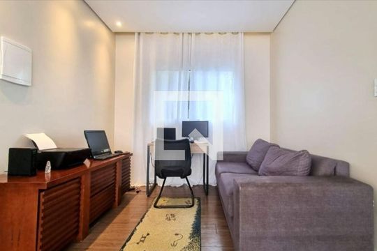 Quarto de casa à venda com 4 quartos, 340m² em Vila da Saúde, São Paulo