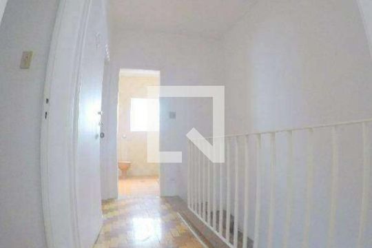 Corredor de casa à venda com 4 quartos, 220m² em Planalto Paulista, São Paulo