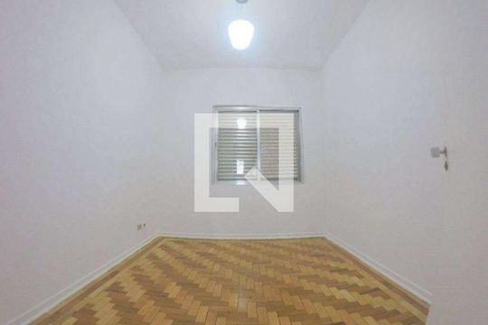 Quarto de casa à venda com 4 quartos, 220m² em Planalto Paulista, São Paulo