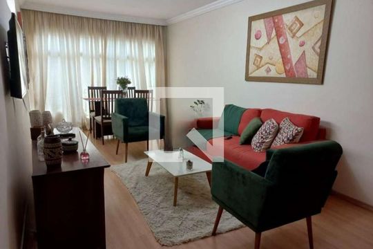 Casa à venda com 3 quartos, 250m² em Planalto Paulista, São Paulo