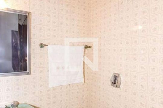 Banheiro de casa à venda com 3 quartos, 280m² em Vila da Saúde, São Paulo