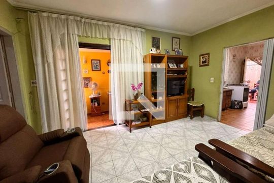 Sala de casa à venda com 2 quartos, 300m² em Vila Mangalot, São Paulo