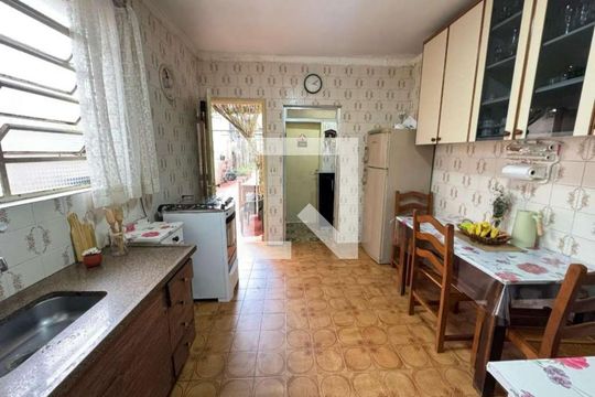 Cozinha de casa à venda com 2 quartos, 300m² em Vila Mangalot, São Paulo