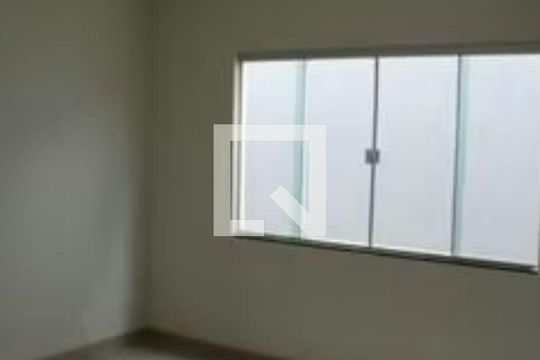Quarto de casa à venda com 3 quartos, 300m² em Parque São Lucas, São Paulo