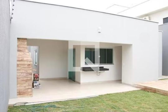 Churrasqueira de casa à venda com 3 quartos, 300m² em Parque São Lucas, São Paulo