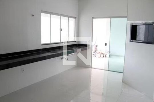 Cozinha de casa à venda com 3 quartos, 300m² em Parque São Lucas, São Paulo