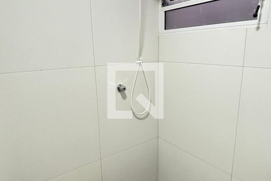Banheiro de apartamento para alugar com 1 quarto, 22m² em Vila Sao Pedro, Santo André